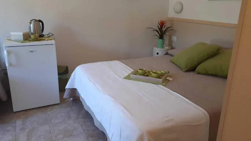 Holidayfever Alghero Guest house